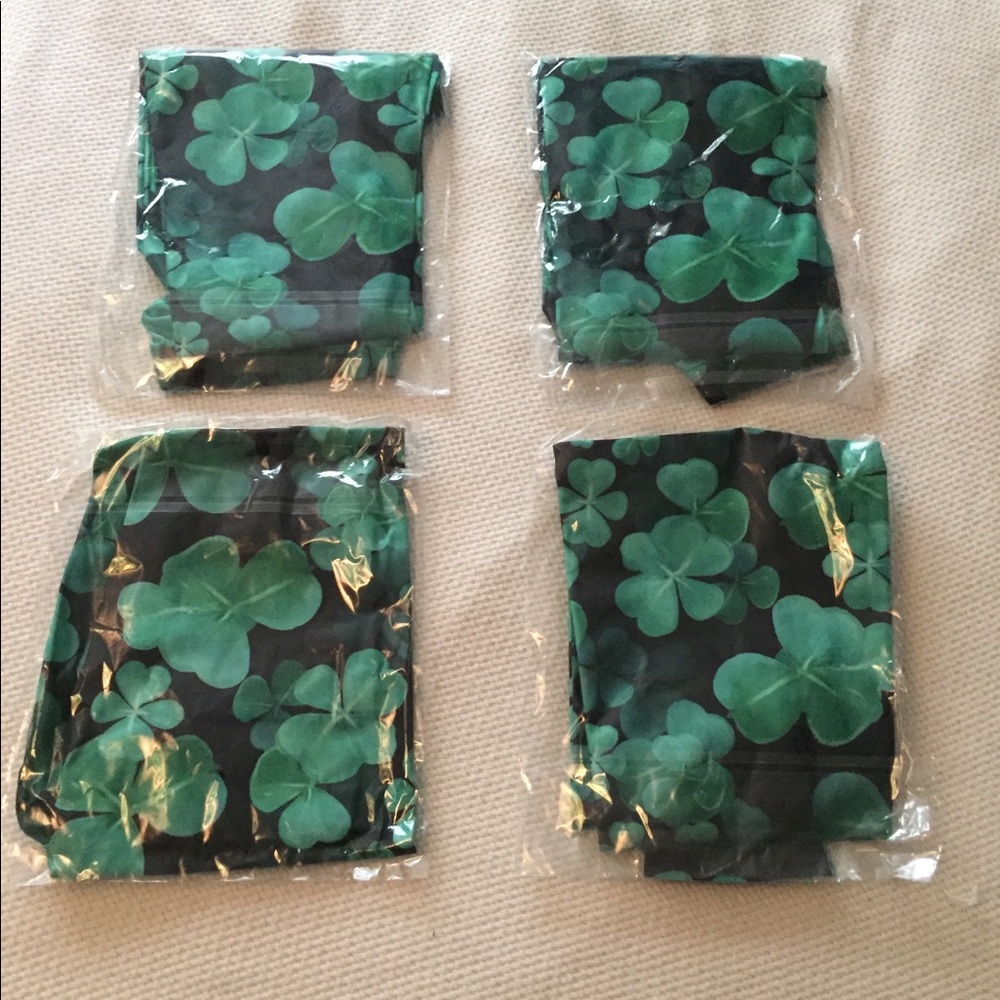BNWT shamrock leggings